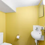 Stunning 4-bed - Garden - Sleeps 14 Дом отдыха Бристоль